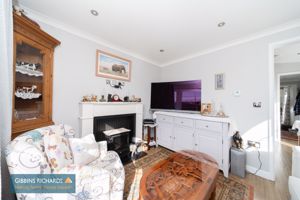 Sitting Room- click for photo gallery